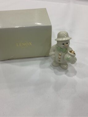 Lenox Cream Porcelain Snowman Figurine with Light Green Accents